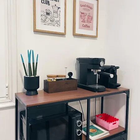 Con Terraza En El Centro De *