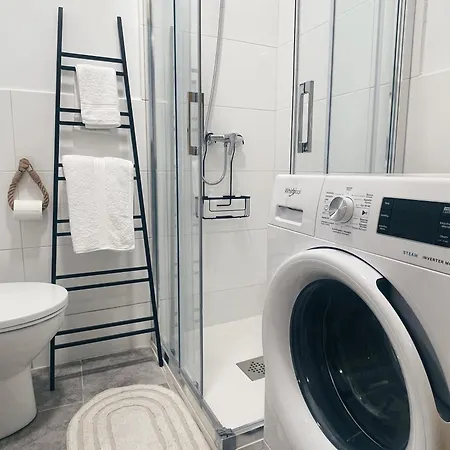 Con Terraza En El Centro De Апартаменты *